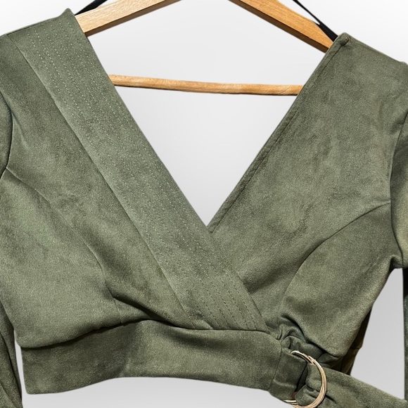 BEBE Faux Suede Kalamata Green Wrap Cropped Long Sleeve Top Small - Picture 4 of 9